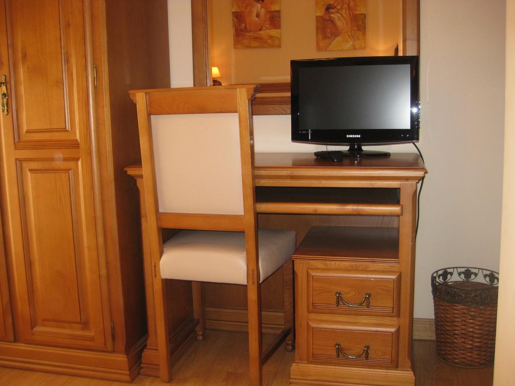 Puerta Del Sol Hotel Ciudad Rodrigo Phòng bức ảnh