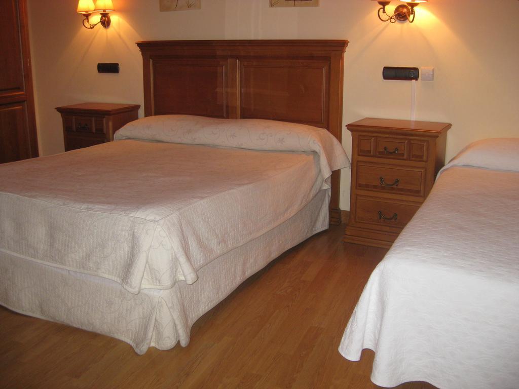 Puerta Del Sol Hotel Ciudad Rodrigo Ngoại thất bức ảnh